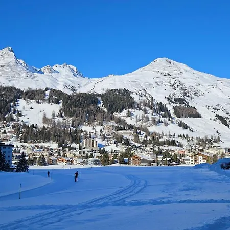 Apartment Modernes Mitten In Davos