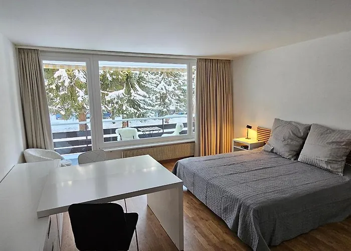 Apartment Modernes Mitten In